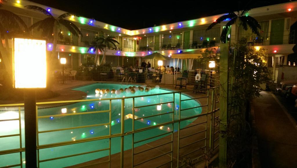 Motel Caribbean