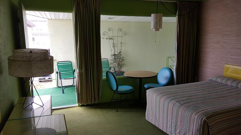 Motel Caribbean